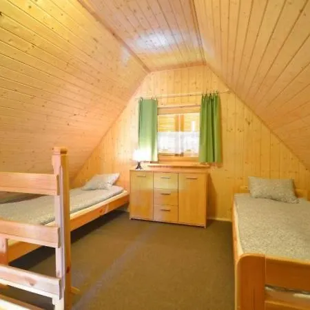 Mikidomki Lodge